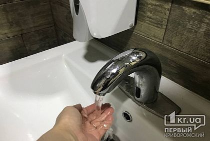 У Кривому Розі у суді, управлінні поліції та школі вимкнуть воду (адреси)