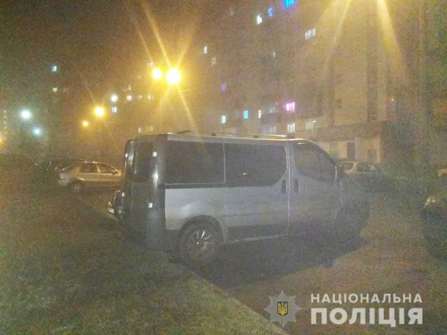 Полиция Кривого Рога задержала двух мужчин за угон автомобиля