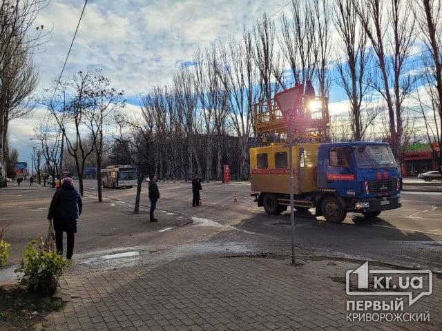 В Кривом Роге временно заблокировано движение троллейбусов