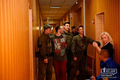 Суд по делу похищенного и убитого криворожского студента в очередной раз перенесли из-за неявки адвоката одного из обвиняемых
