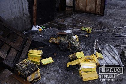 На оптовом рынке в Кривом Роге горел склад