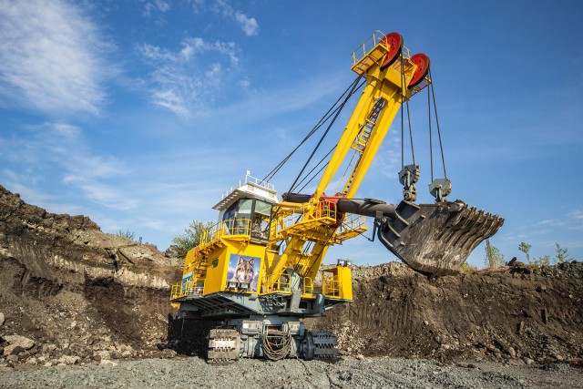 На Северном ГОКе Метинвеста обновили экскаваторный парк