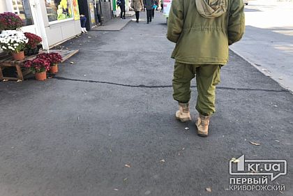 Военнослужащего, который самовольно покинул воинскую часть, посадили в тюрьму на 3 года