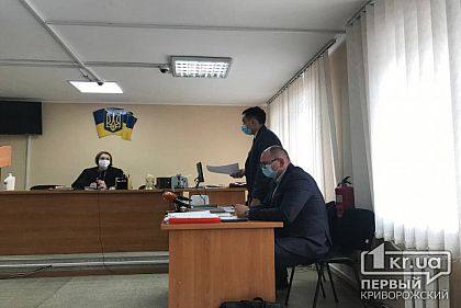 Проводить заседания без посторонних: дело полицейского, обвиняемого в жестоком обращении с бродячим псом