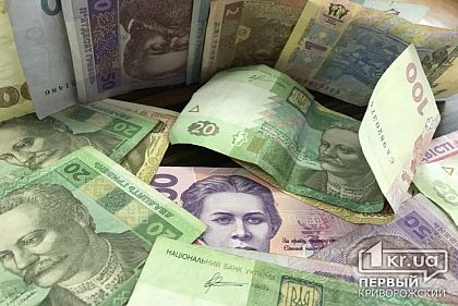 Суд обязал троих криворожан выплатить более 30 тысяч гривен долга за воду