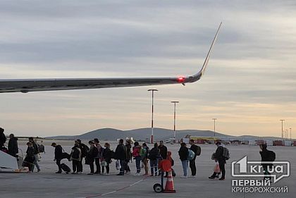Криворожский аэропорт готов принимать самолеты из любых стран, - заявление