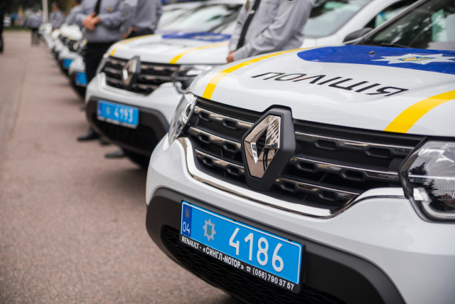 Криворожская полиция получила 5 новых авто