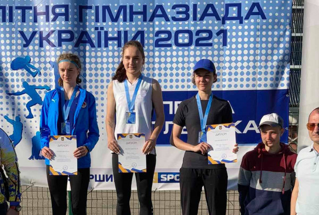 Двое криворожан привезли медали с летней гимназиады Украины по легкой атлетике