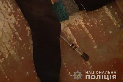 Нож в сердце: криворожские полицейские задержали мужчину, подозреваемого в убийстве сожительницы