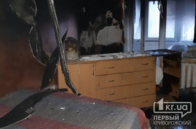 Спасатели потушили горящую квартиру в пятиэтажке