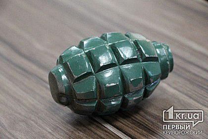 Задержан криворожанин, угрожавший на Рождество взорвать гранату в квартире