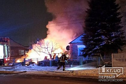 В частном доме сгорела летняя кухня