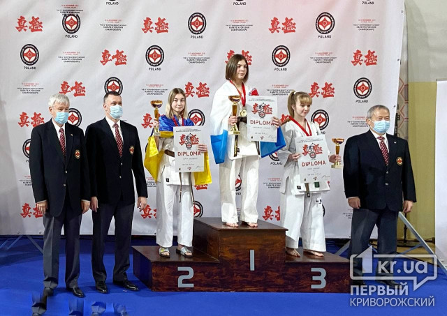 Криворожская каратистка стала вице-чемпионкой Чемпионата Европы среди юниоров
