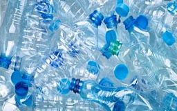 Криворожанка просит установить автоматы для сбора пластиковых бутылок, — петиция