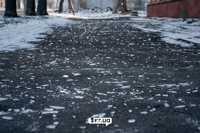 Наслідки нічного обстрілу Кривого Рогу — житловий сектор