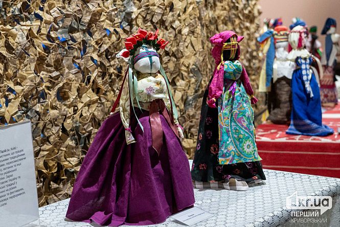 Куклы-мотанки на выставке в Кривом Роге
