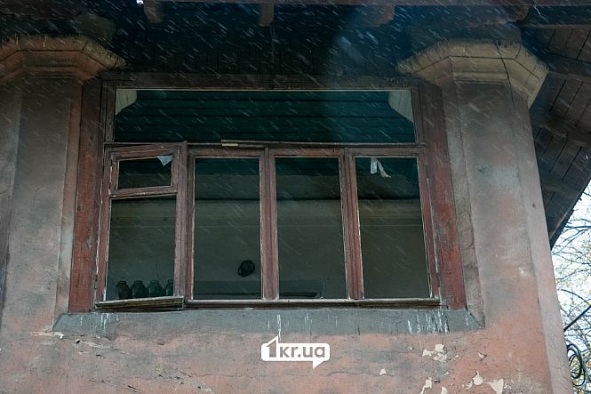 вибиті вікна від обстрілу
