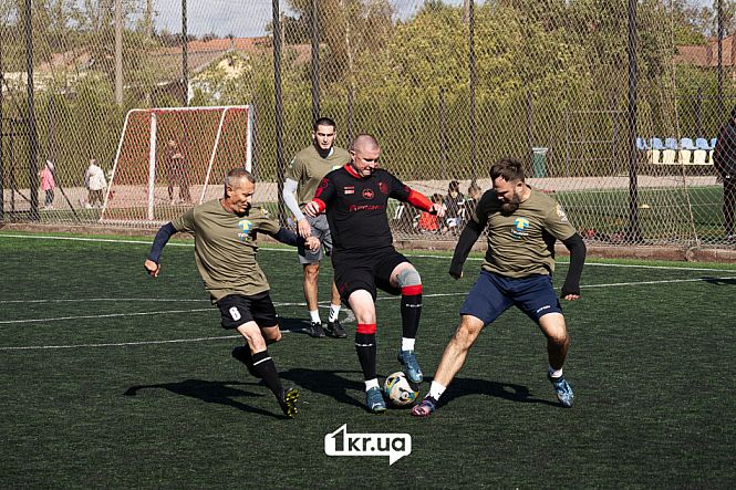 футбол титаныUA кривбасс ветераны