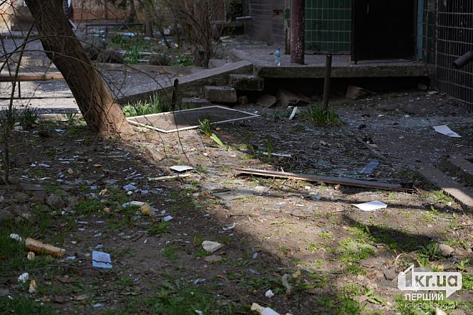 осколки стекла от ударной волны