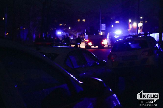 швидкі,пожежники та поліція на місці ракетного удару