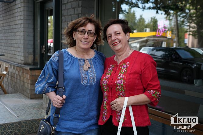 криворожане в вышиванках день вышиванки