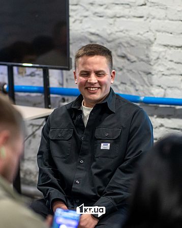 Даня Женчур засновник відеопродакшну mozhem