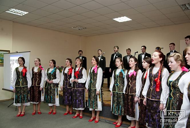 Загрузка фото