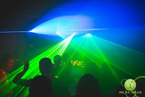 DJ MANIAK