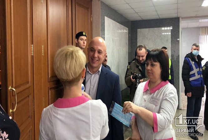 Загрузка фото