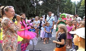 Фестиваль «З країни в Україну»