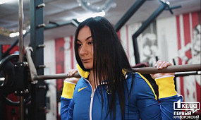 Спорт Кривой Рог: Многократная чемпионка по бодибилдингу Любовь Попова