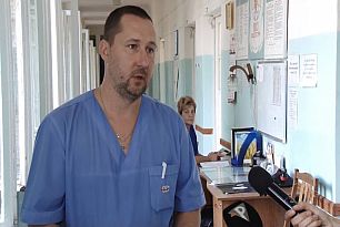 Від вибуху в маршрутному таксі постраждала жінка