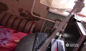 Поліцейські затримали організатора злочинної групи, який організував у Кривому Розі мережу онлайн-порностудій